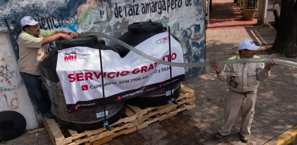 El corte de agua sensibiliza a las redes: critican a la Conagua por fugas y su intento de privatizar